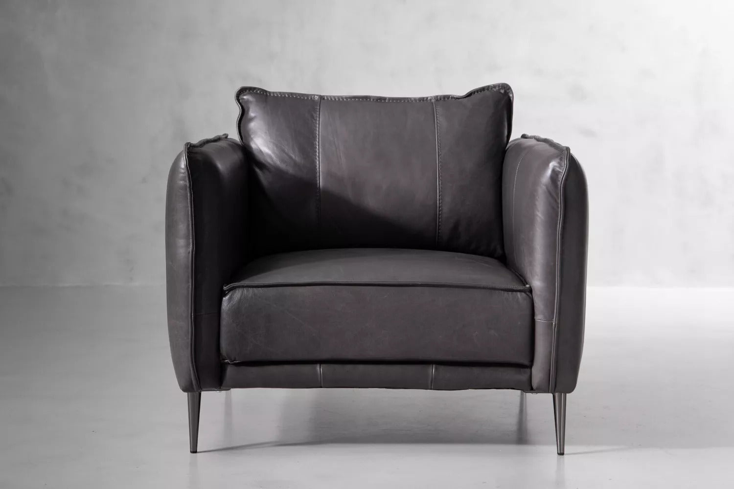 SET Aldano en Cuero ¨Sofá 3 Plazas + 2 Poltronas¨