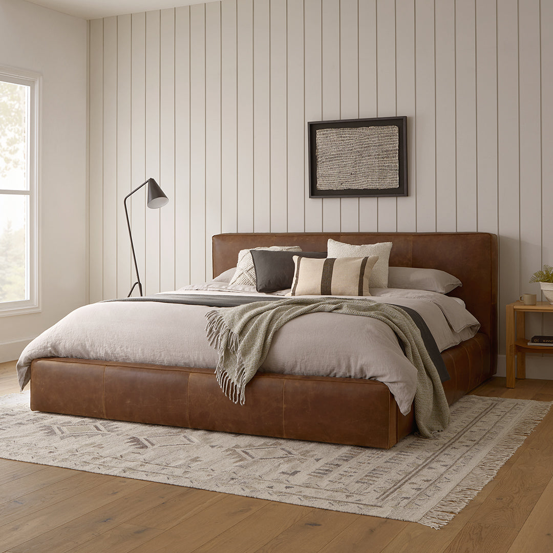 Cama en cuero "MILANO"