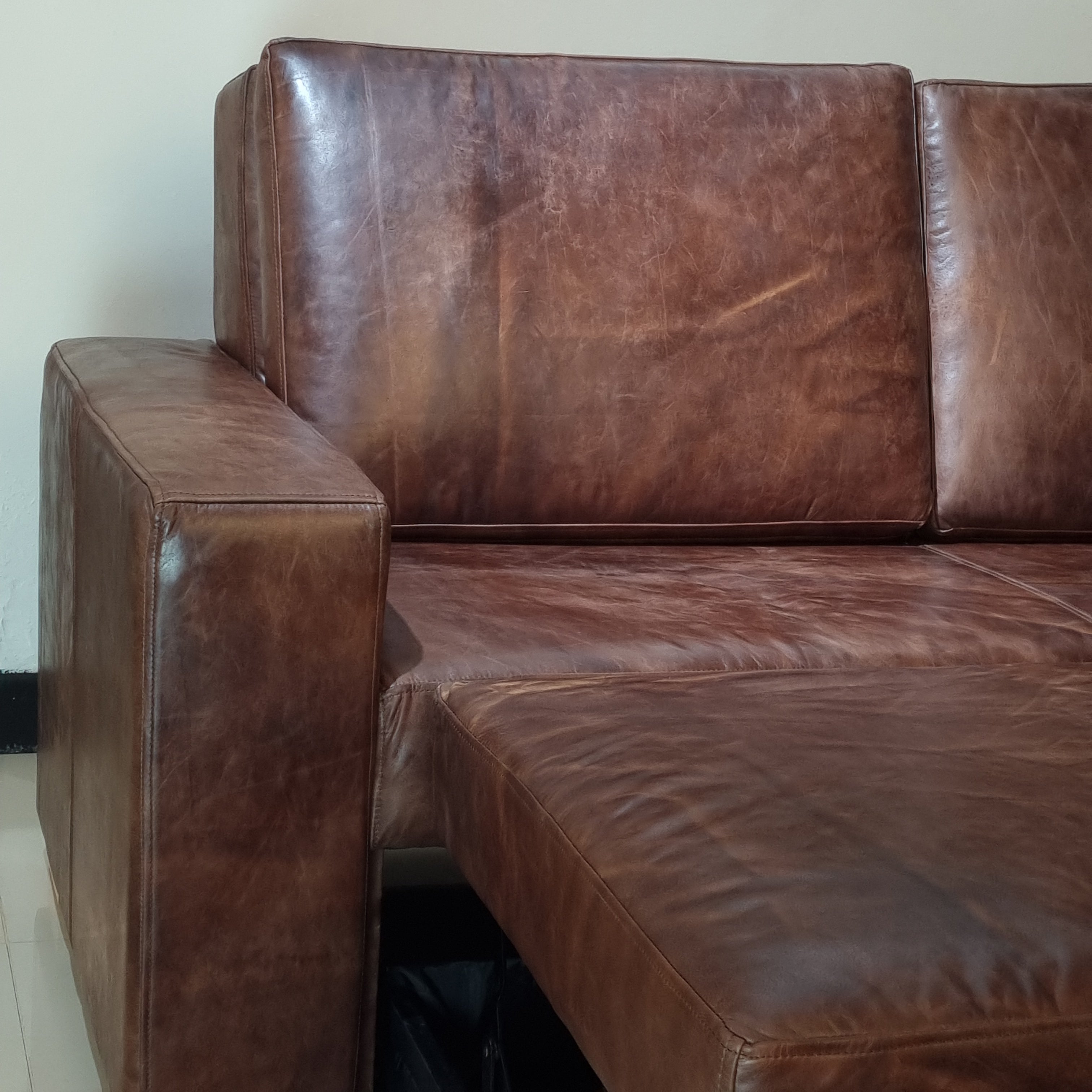 SofaCama en Cuero ¨ODENSE¨