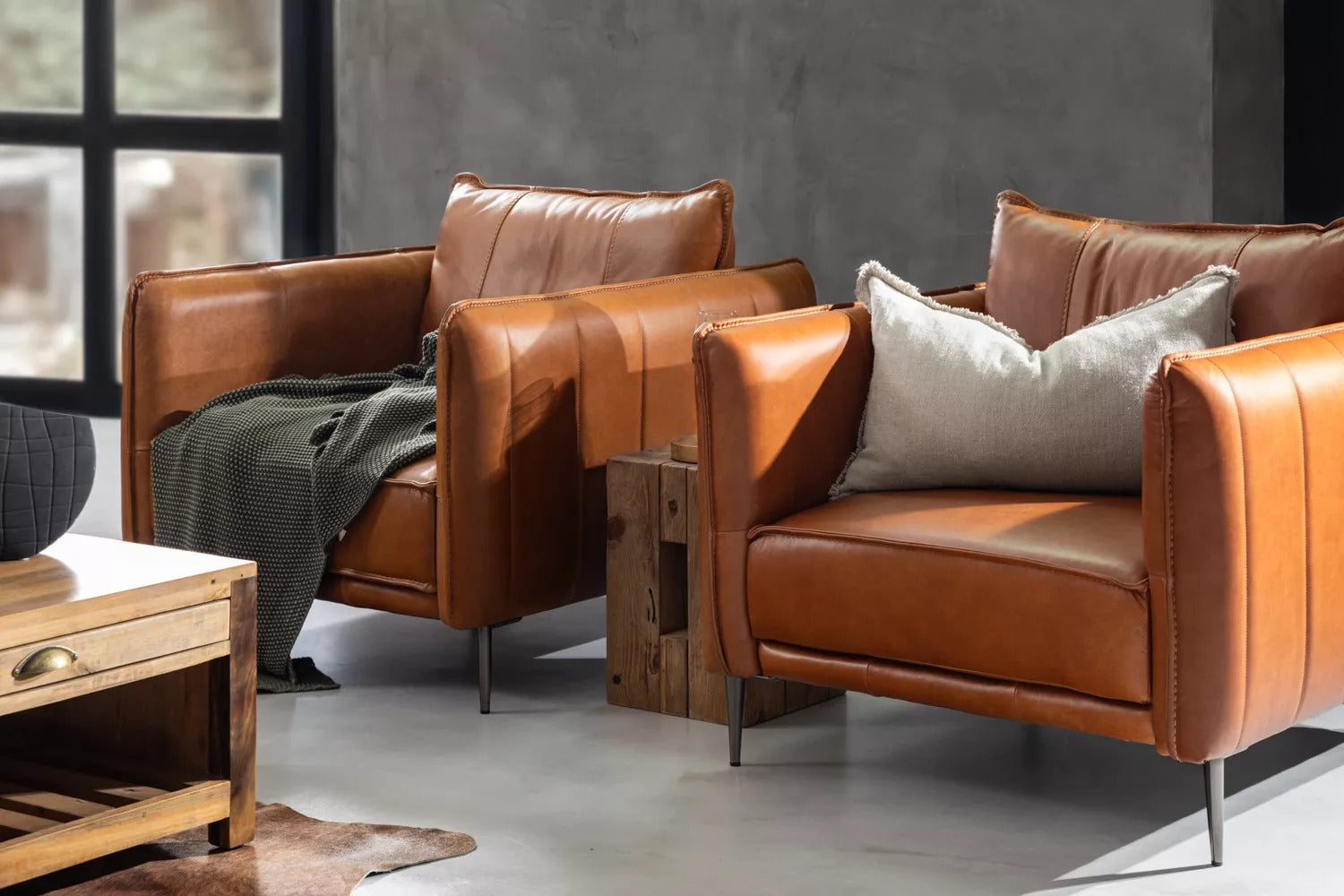 SET Aldano en Cuero ¨Sofá 3 Plazas + 2 Poltronas¨
